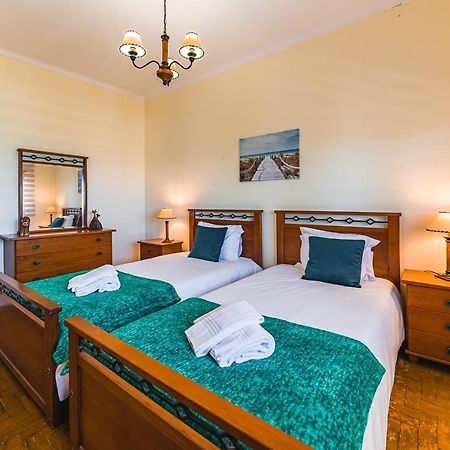Casa A Beira Mar - Countryhouse With Ocean View São Pedro da Cadeira Kültér fotó